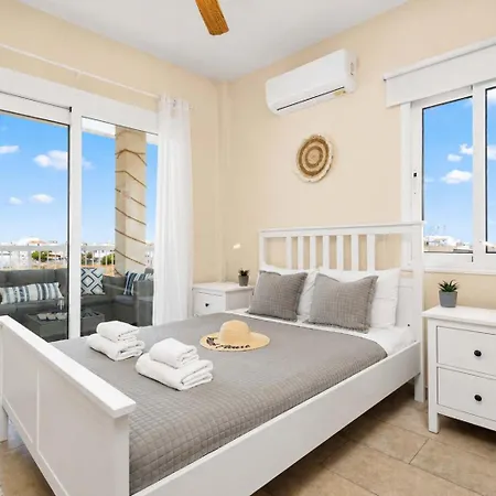 Apartman 2br Near - Loretta By Premier Paralímni